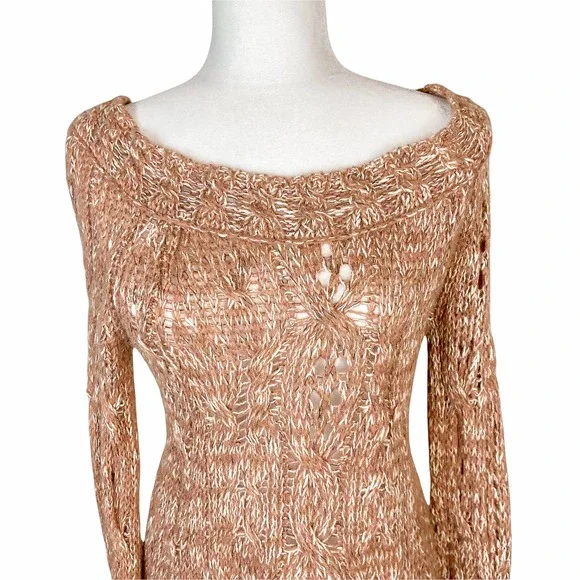 Free People Sweater Top Pink Crochet Oversized Bell Sleeve Sweater Size Small - Picture 7 of 9